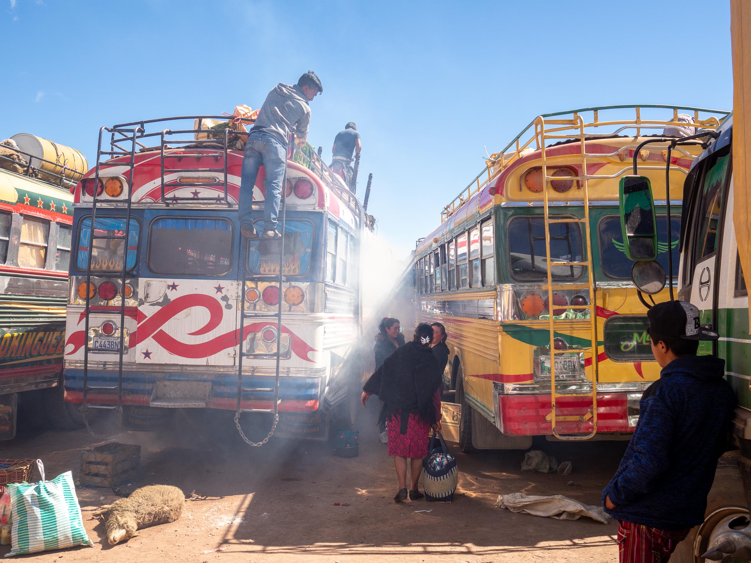 Der Viehmakt in Potrerillo - Blid klicken zum vergrößern.