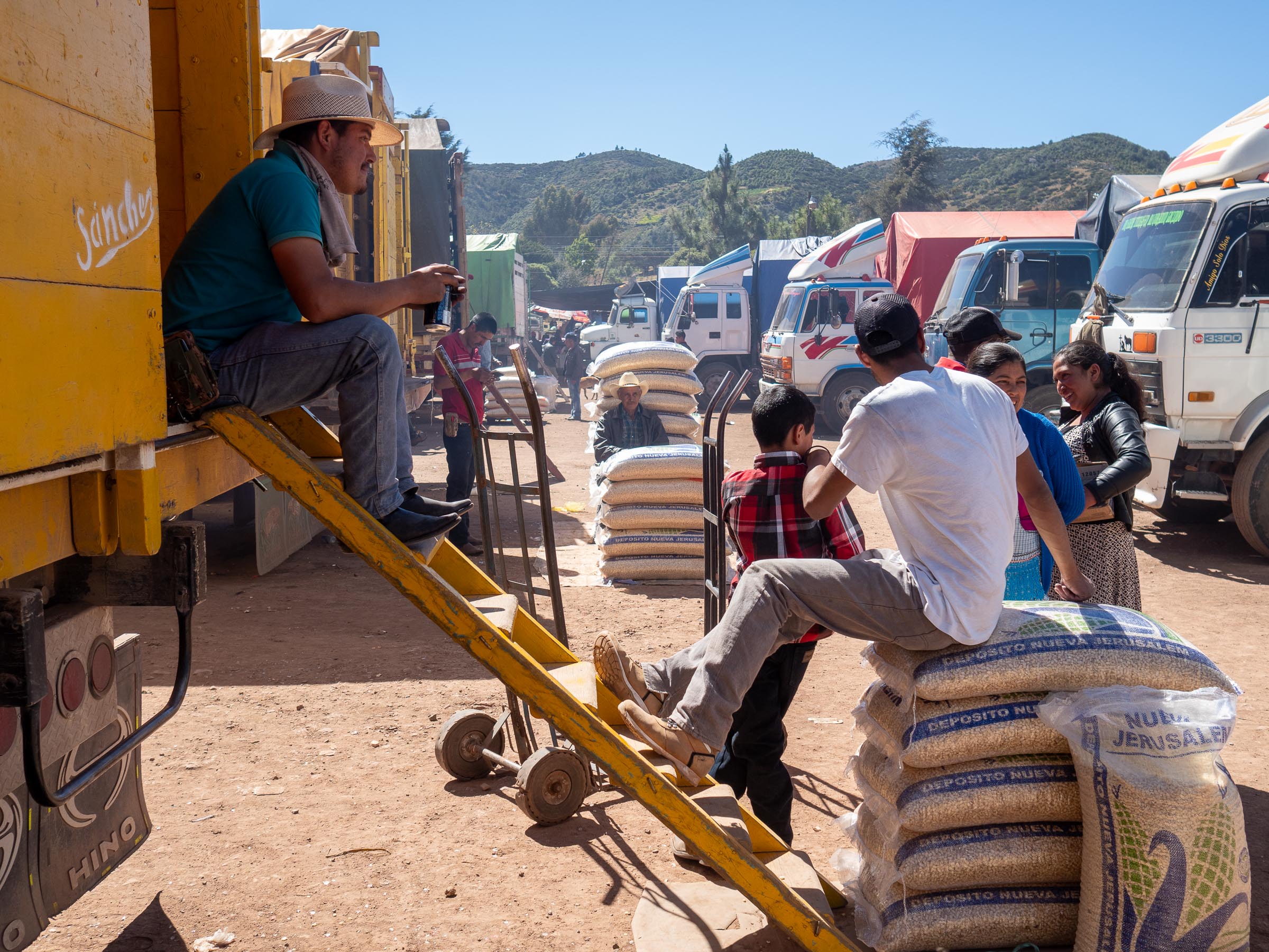 Der Viehmakt in Potrerillo - Blid klicken zum vergrößern.